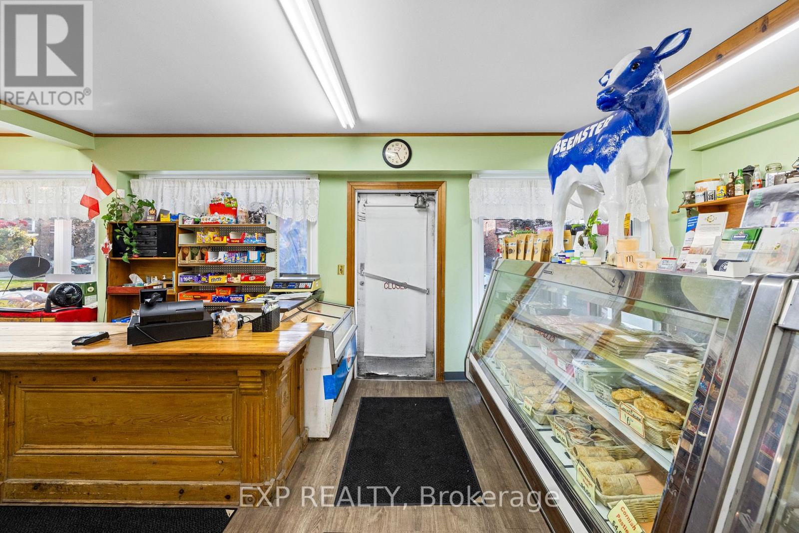 28 Buckingham Avenue, Oshawa, Ontario  L1G 2K3 - Photo 6 - E12291261