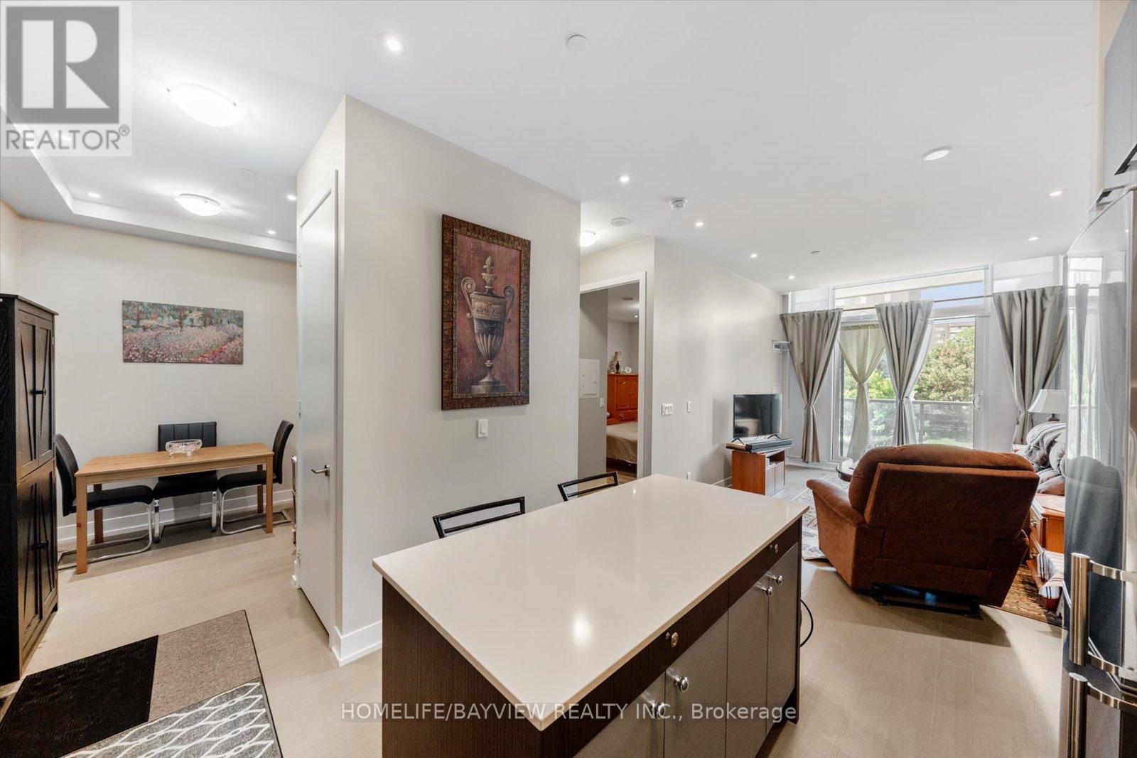 220 - 9471 Yonge Street, Richmond Hill, Ontario  L4C 1V4 - Photo 16 - N12291260