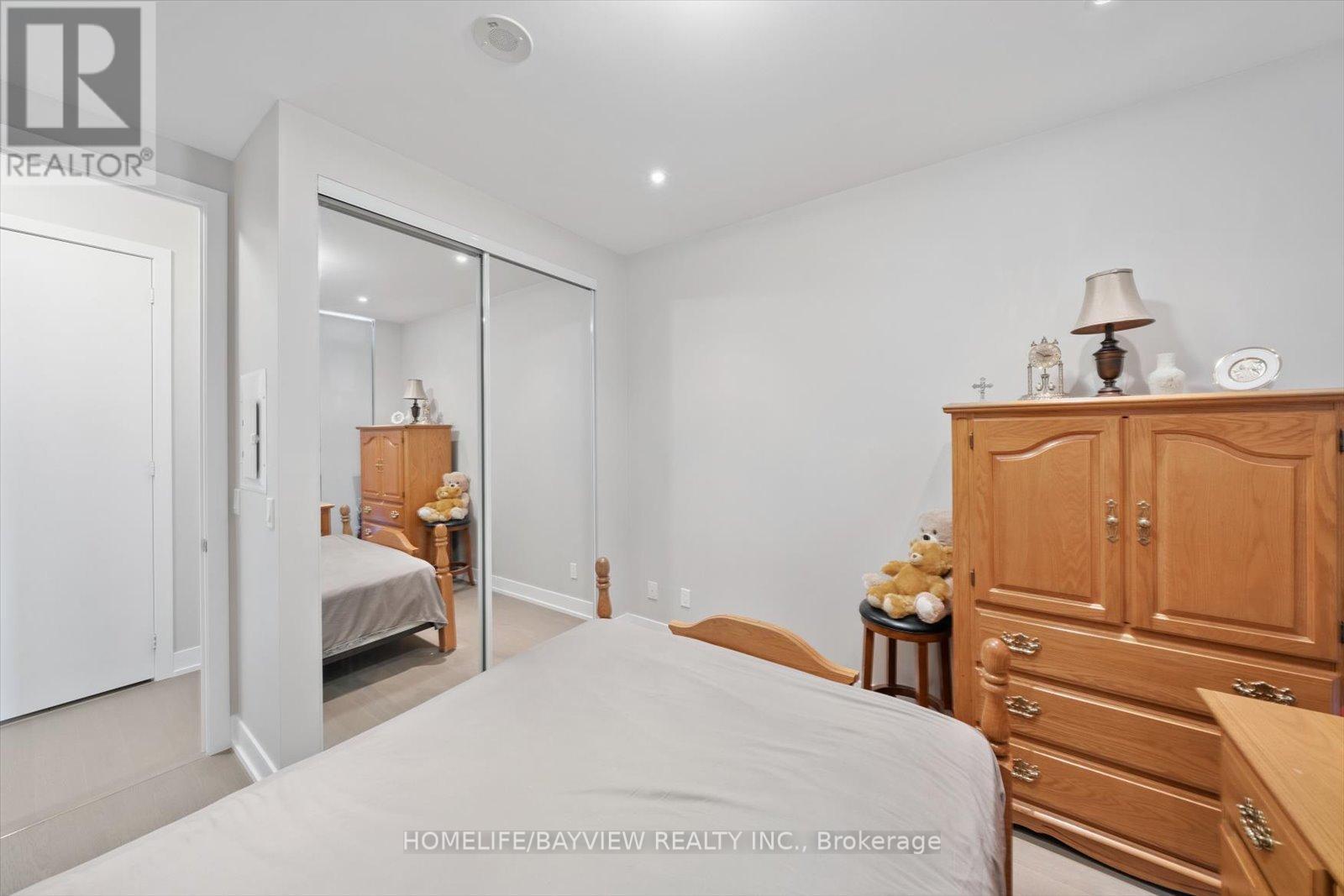 220 - 9471 Yonge Street, Richmond Hill, Ontario  L4C 1V4 - Photo 26 - N12291260
