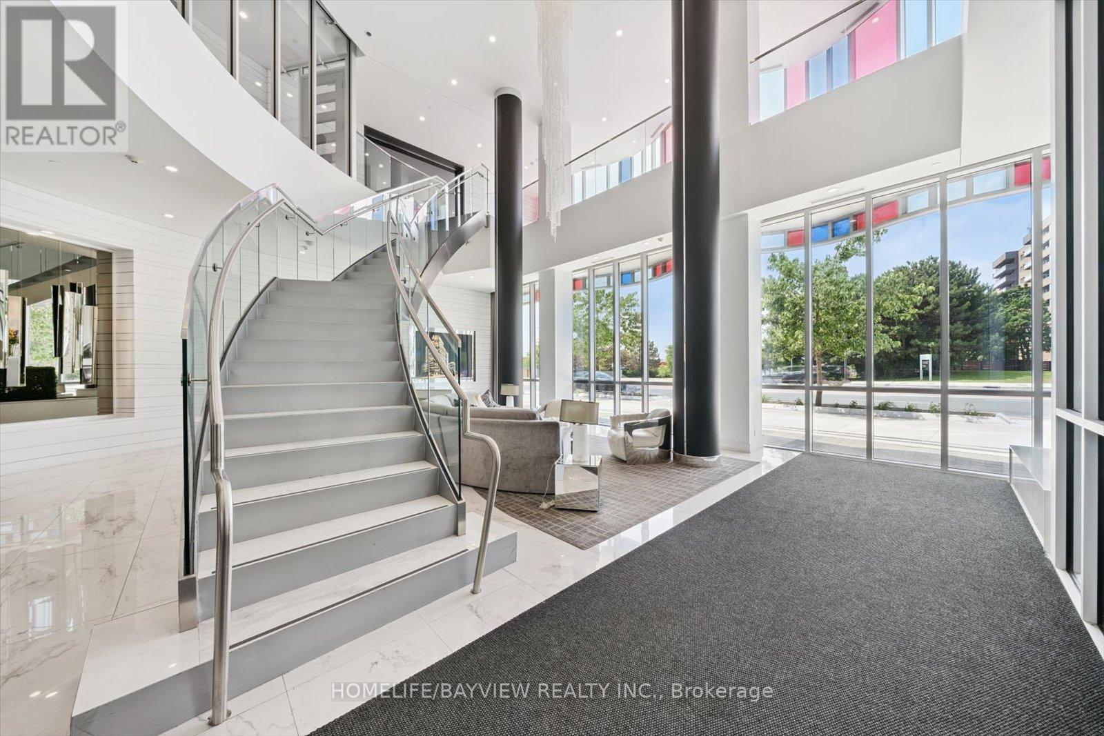 220 - 9471 Yonge Street, Richmond Hill, Ontario  L4C 1V4 - Photo 5 - N12291260