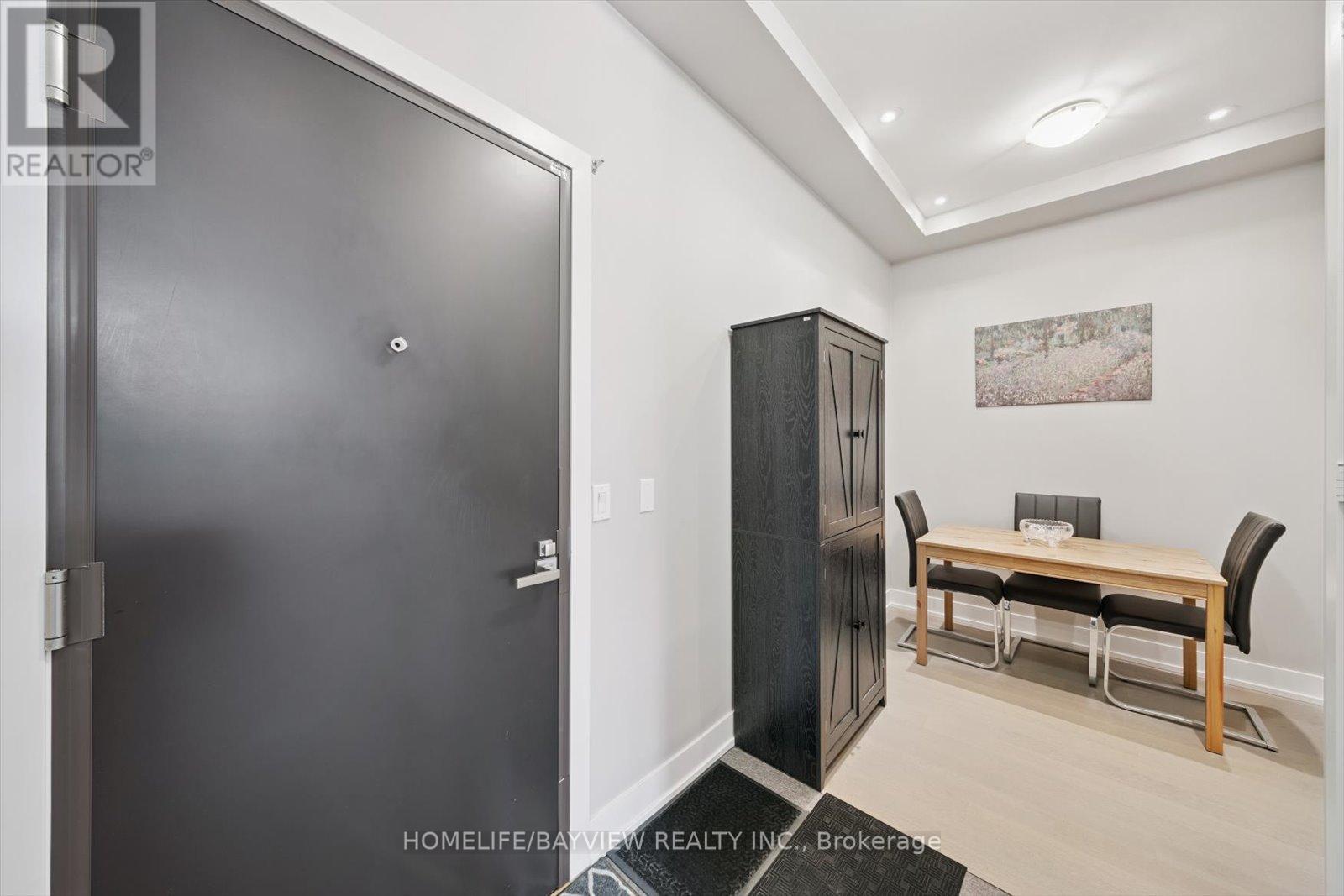 220 - 9471 Yonge Street, Richmond Hill, Ontario  L4C 1V4 - Photo 8 - N12291260