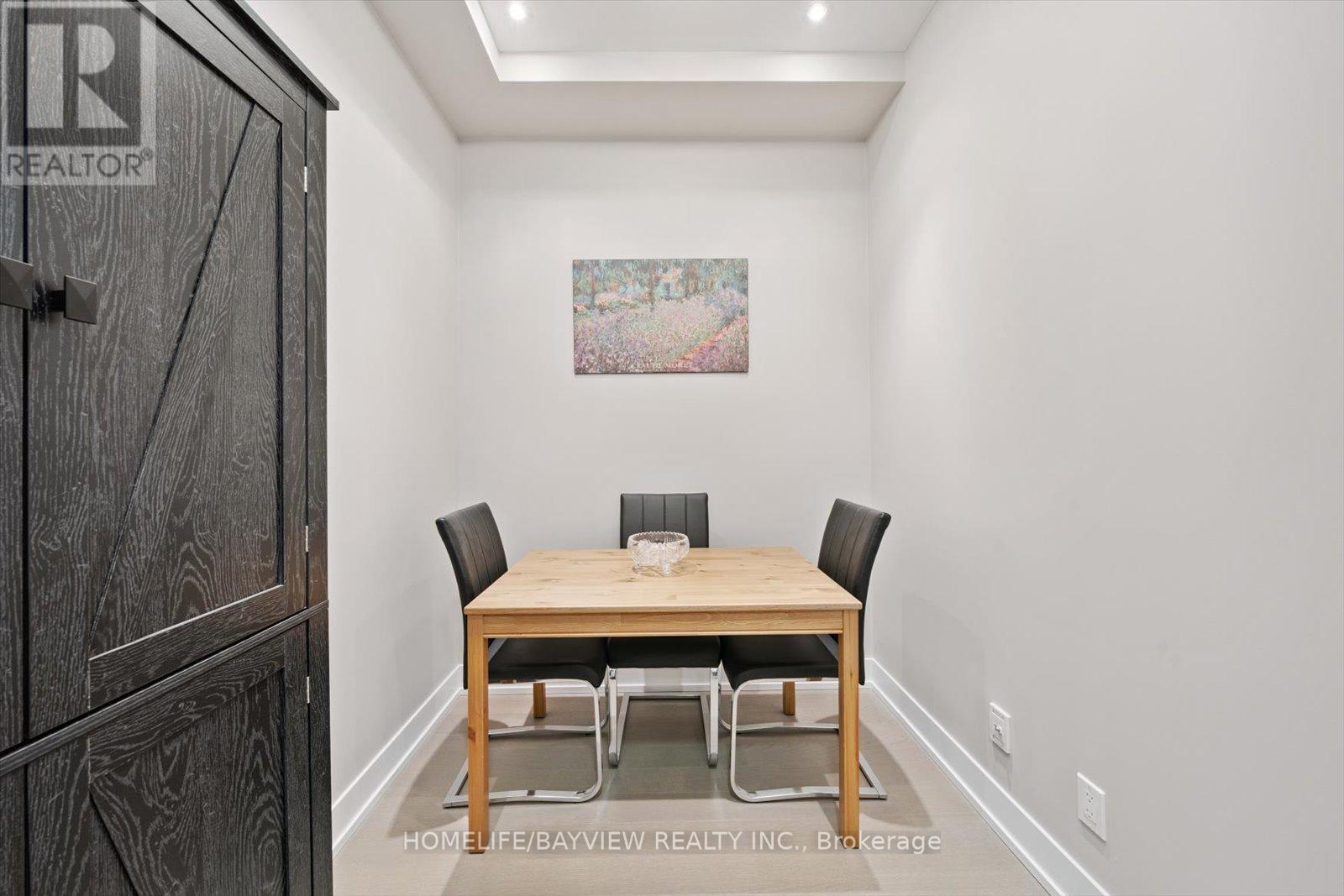 220 - 9471 Yonge Street, Richmond Hill, Ontario  L4C 1V4 - Photo 9 - N12291260