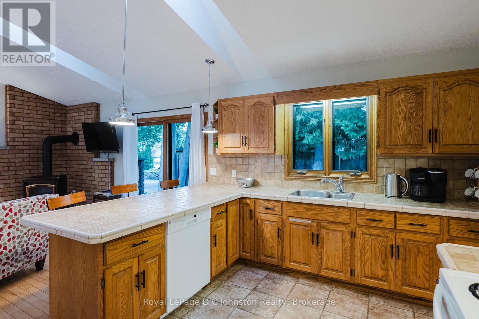 30 Cedar Bush Drive, Saugeen Shores, Ontario  N0H 2L0 - Photo 17 - X12291439