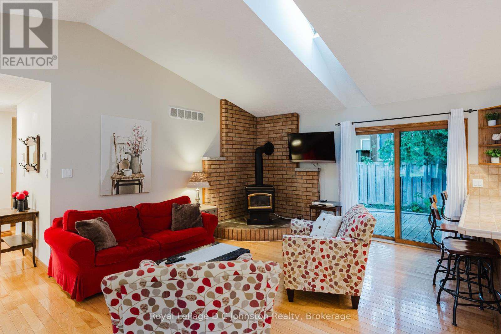 30 Cedar Bush Drive, Saugeen Shores, Ontario  N0H 2L0 - Photo 12 - X12291439