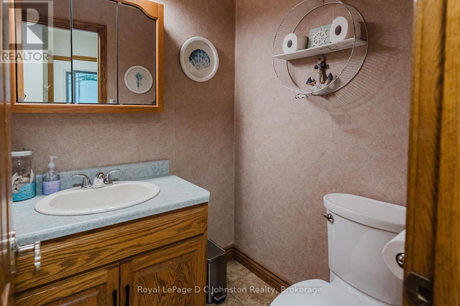 30 Cedar Bush Drive, Saugeen Shores, Ontario  N0H 2L0 - Photo 21 - X12291439