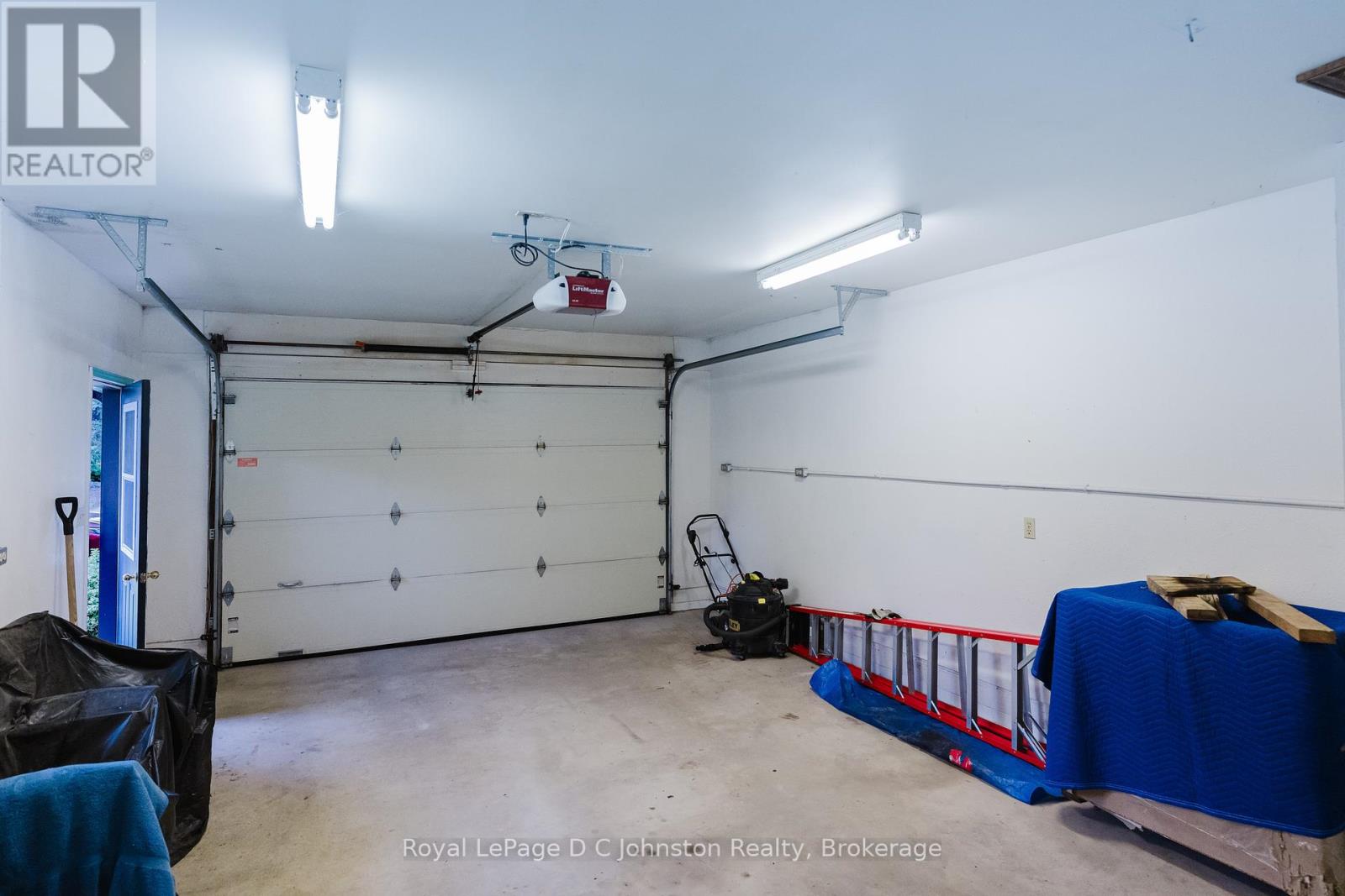 30 Cedar Bush Drive, Saugeen Shores, Ontario  N0H 2L0 - Photo 34 - X12291439