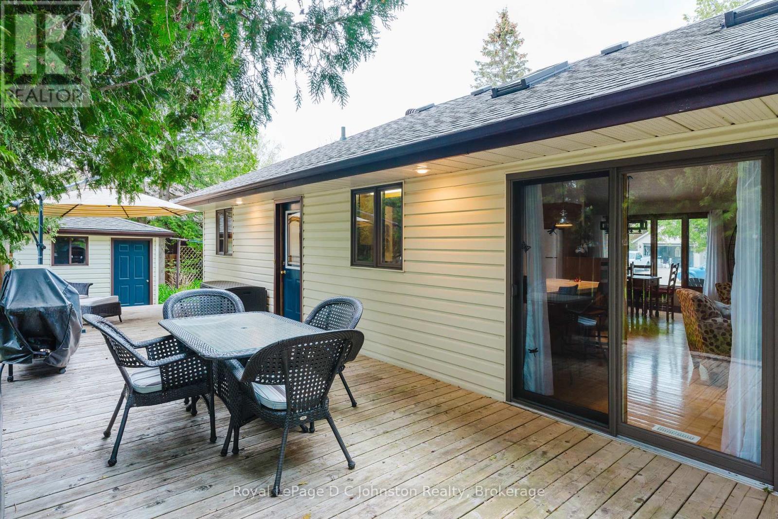 30 Cedar Bush Drive, Saugeen Shores, Ontario  N0H 2L0 - Photo 38 - X12291439