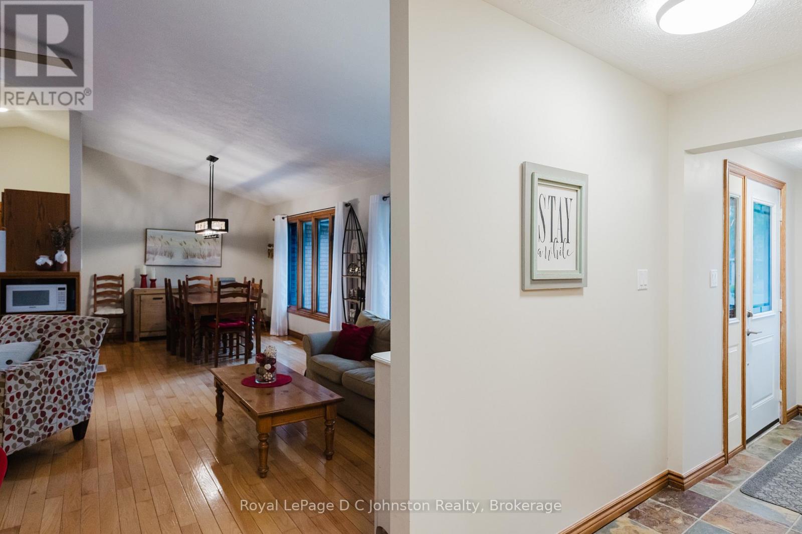 30 Cedar Bush Drive, Saugeen Shores, Ontario  N0H 2L0 - Photo 4 - X12291439