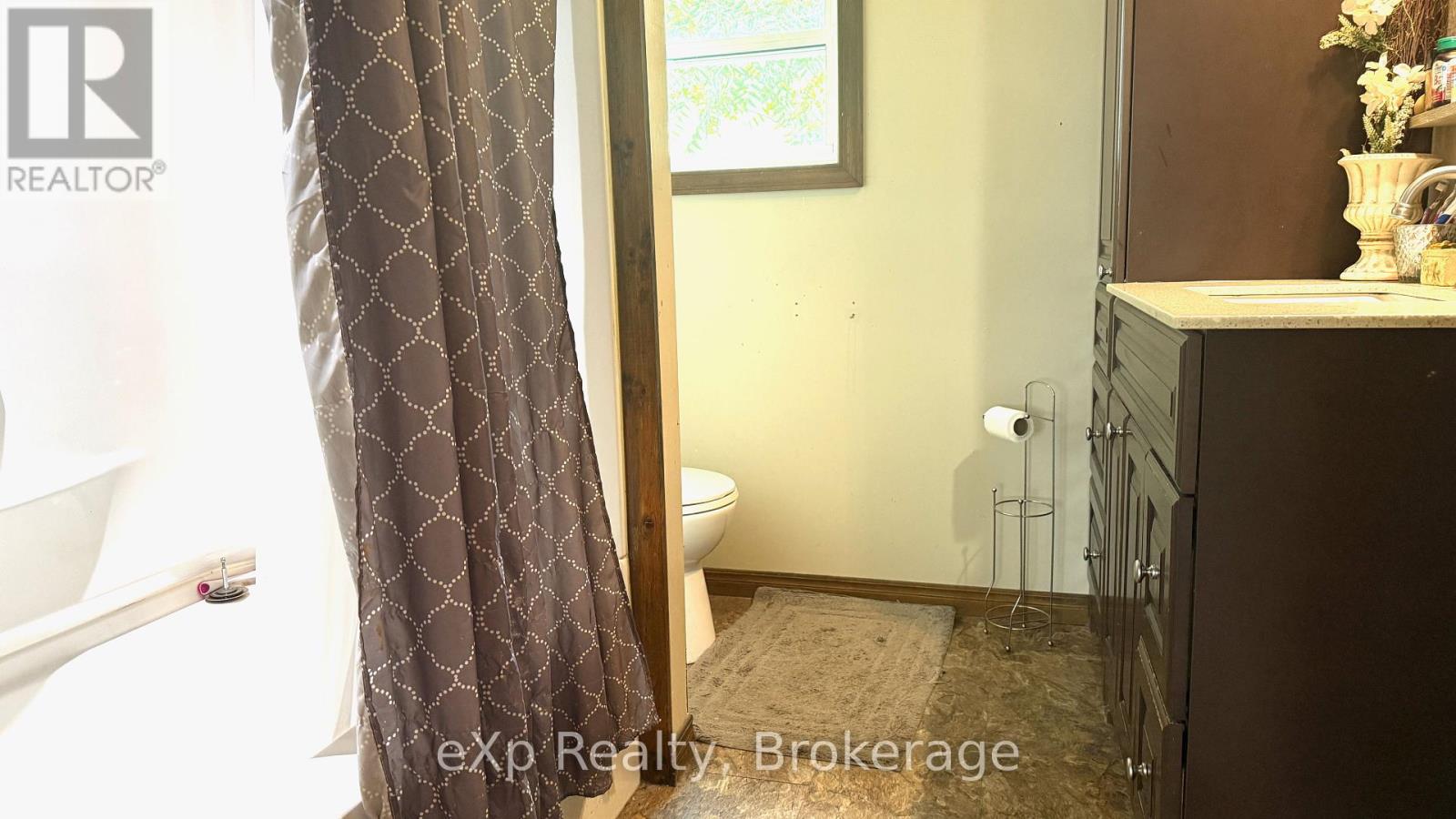 182 4th Street Sw, Arran-Elderslie, Ontario  N0G 1L0 - Photo 17 - X12291473