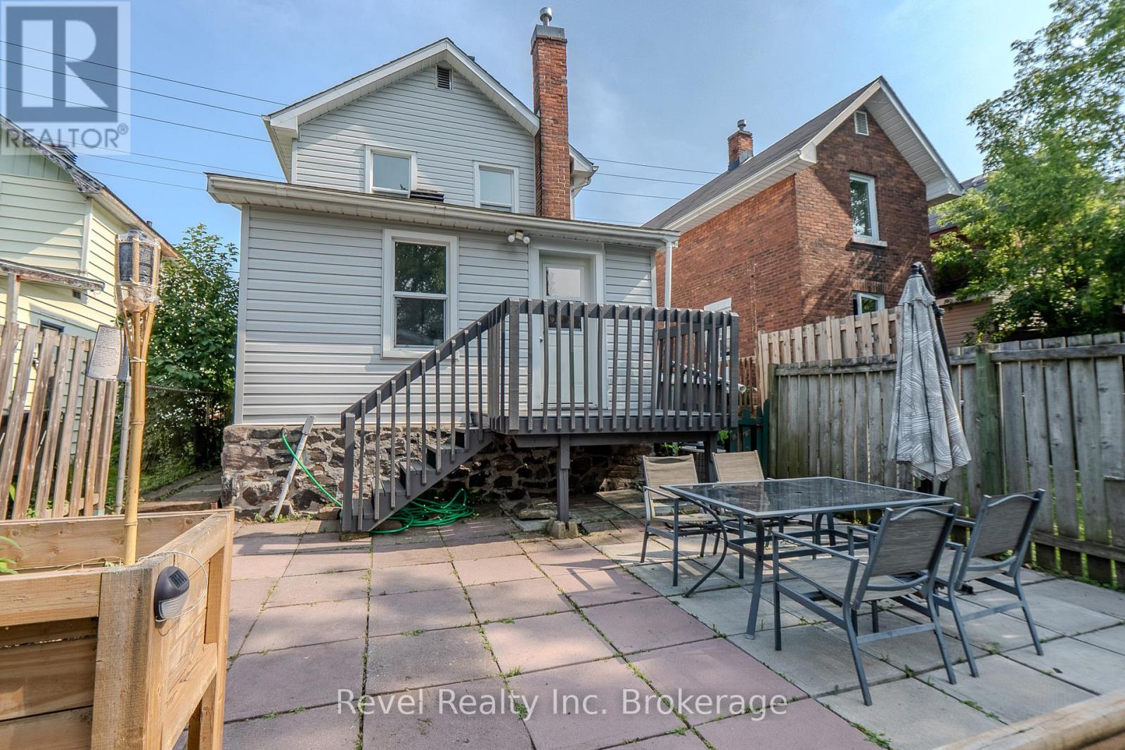 Property at 1038 FERGUSON STREET image 2