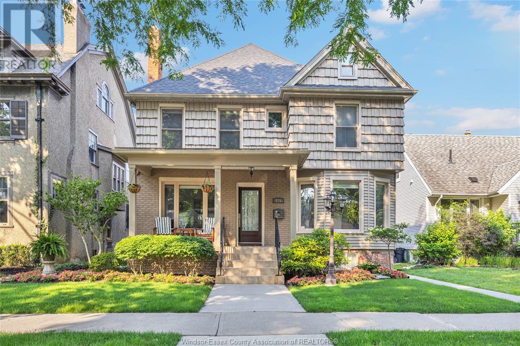 MLS# 25018148: 815 KILDARE, Windsor, Canada