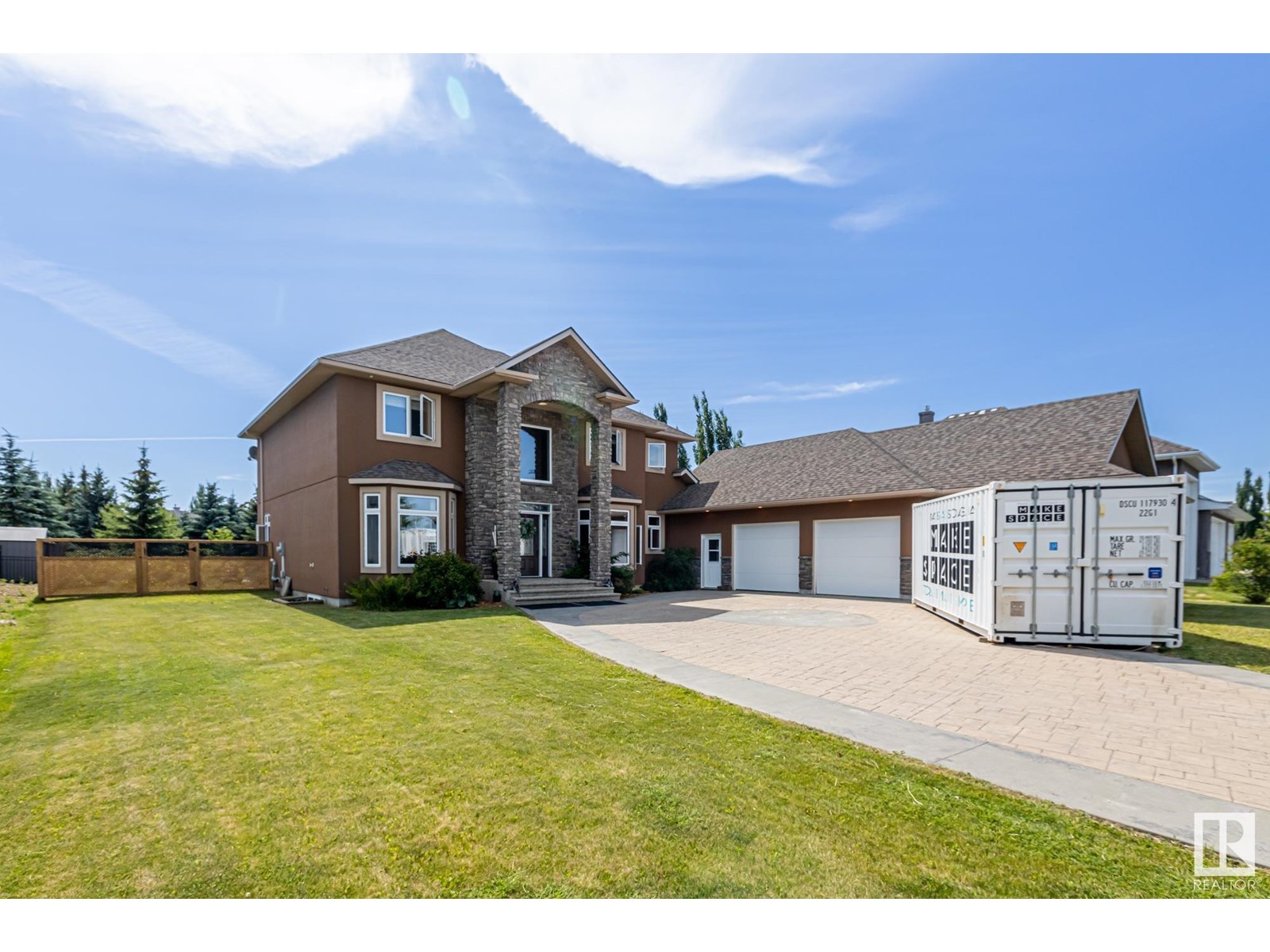 577 Manor Pointe CO, Rural Sturgeon County, Alberta
