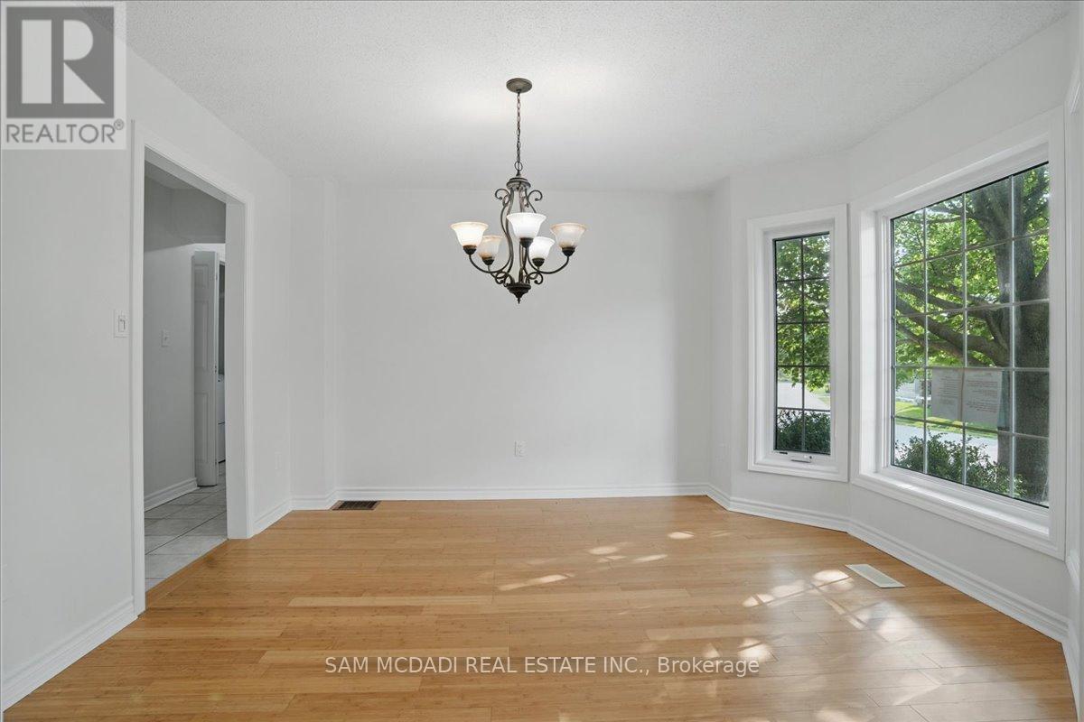 20 - 6 Valley Ridge Lane, Hamilton, Ontario  L8N 2Z7 - Photo 8 - X12291276
