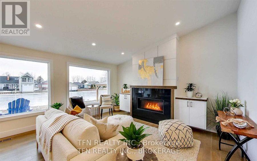 36 Dickinson Avenue, Norfolk, Ontario  N0E 1M0 - Photo 7 - X12291299
