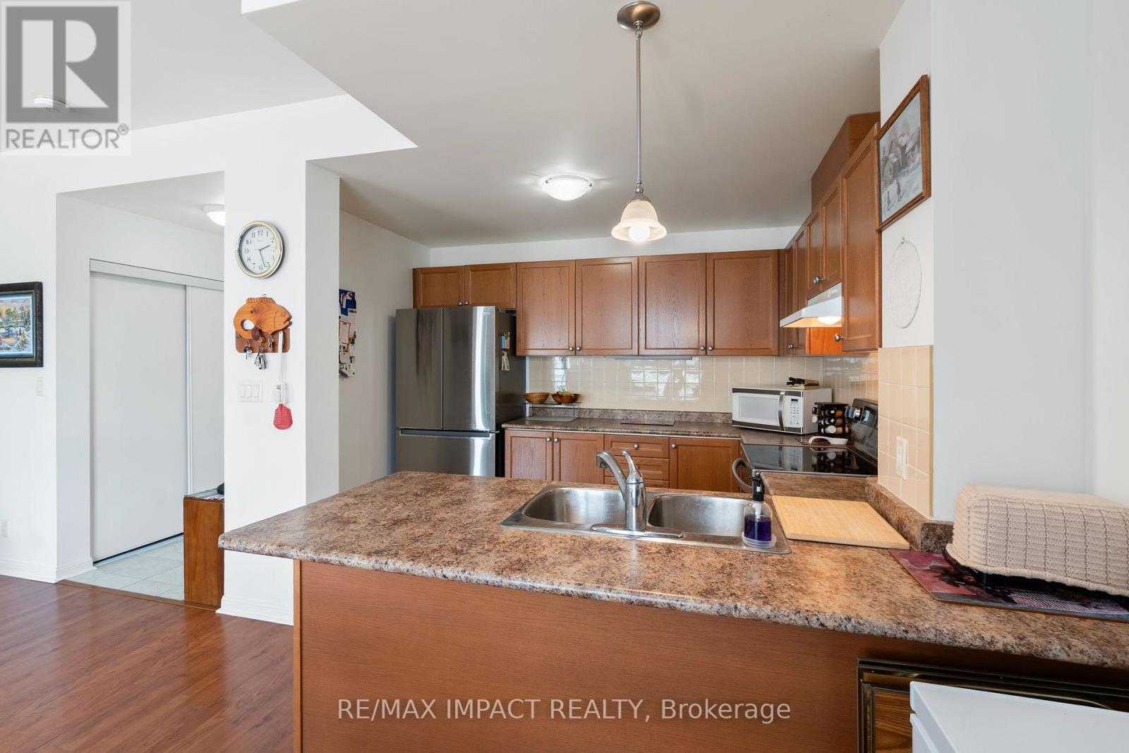 222 - 148 Third Street, Cobourg, Ontario  K9A 5X2 - Photo 27 - X12291559
