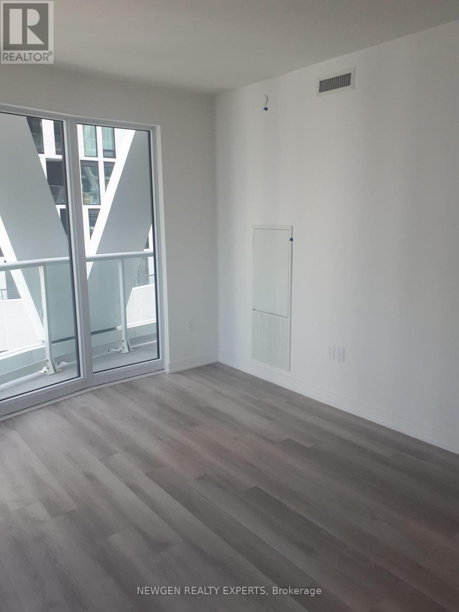 731 - 230 Simcoe Street, Toronto, Ontario  M5T 1T4 - Photo 3 - C12291364