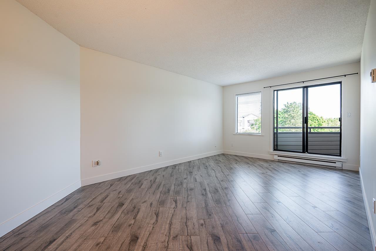Property at 311 5294 204 STREET image 3