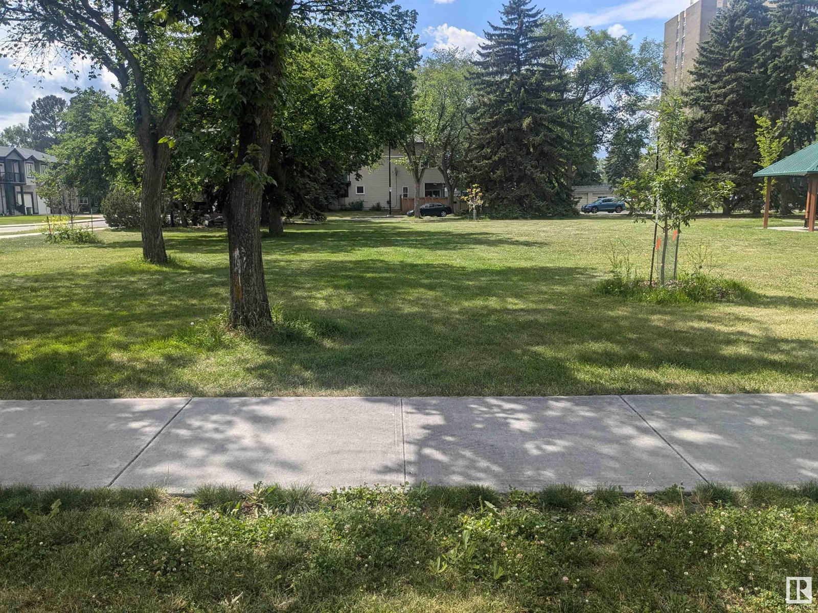 Property at 11207 128 ST NW image 1