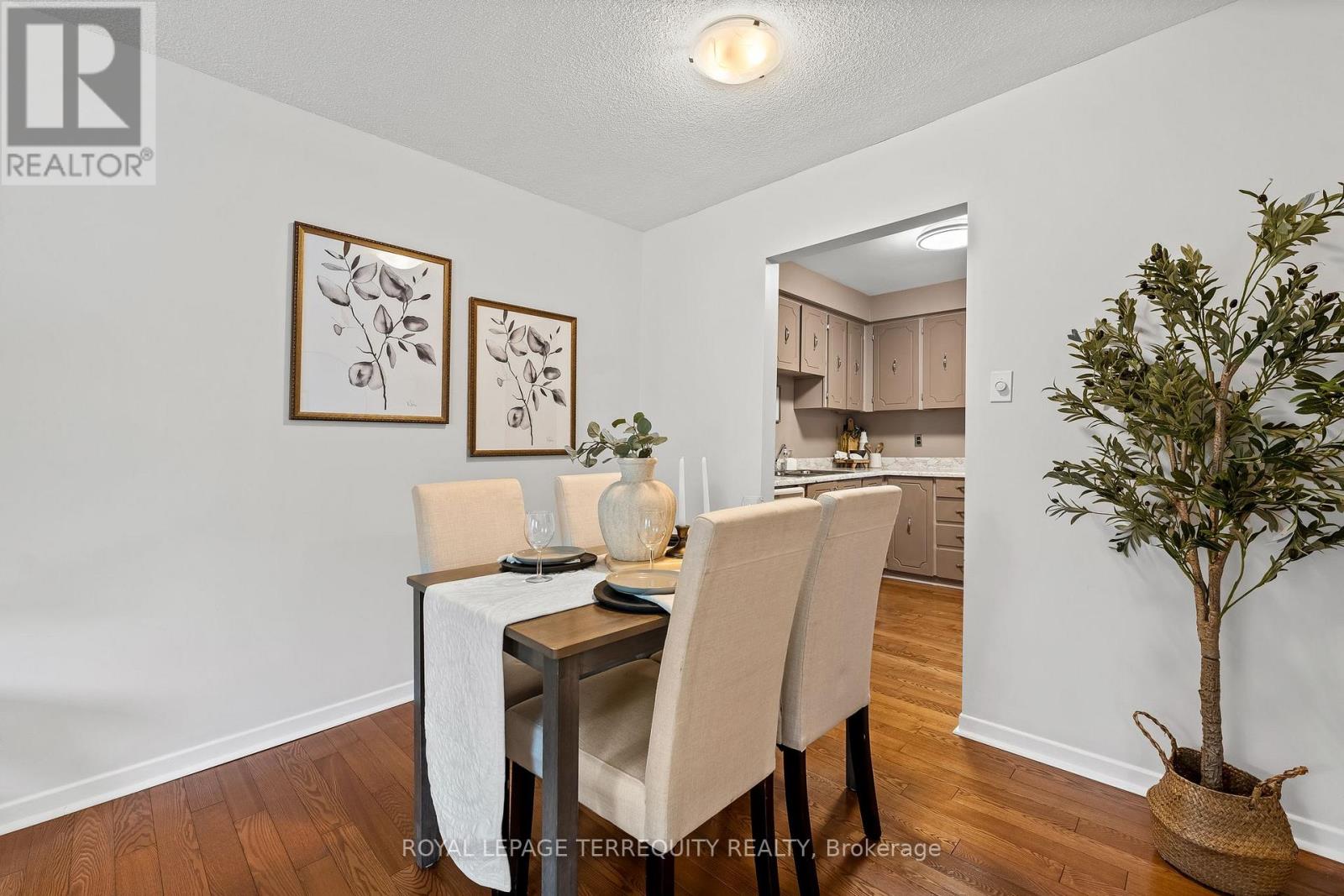 425 Lesabre Street, Oshawa, Ontario  L1K 1E3 - Photo 11 - E12291493