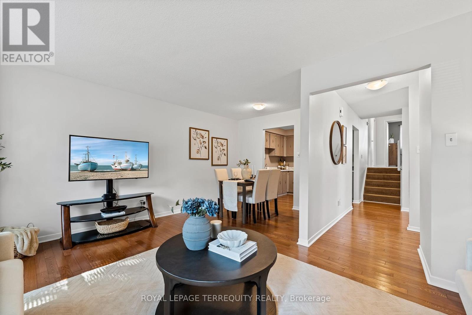 425 Lesabre Street, Oshawa, Ontario  L1K 1E3 - Photo 6 - E12291493