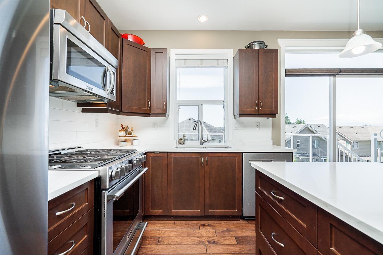 6069 163b Street, Surrey, British Columbia  V3S 2H7 - Photo 8 - R3028028