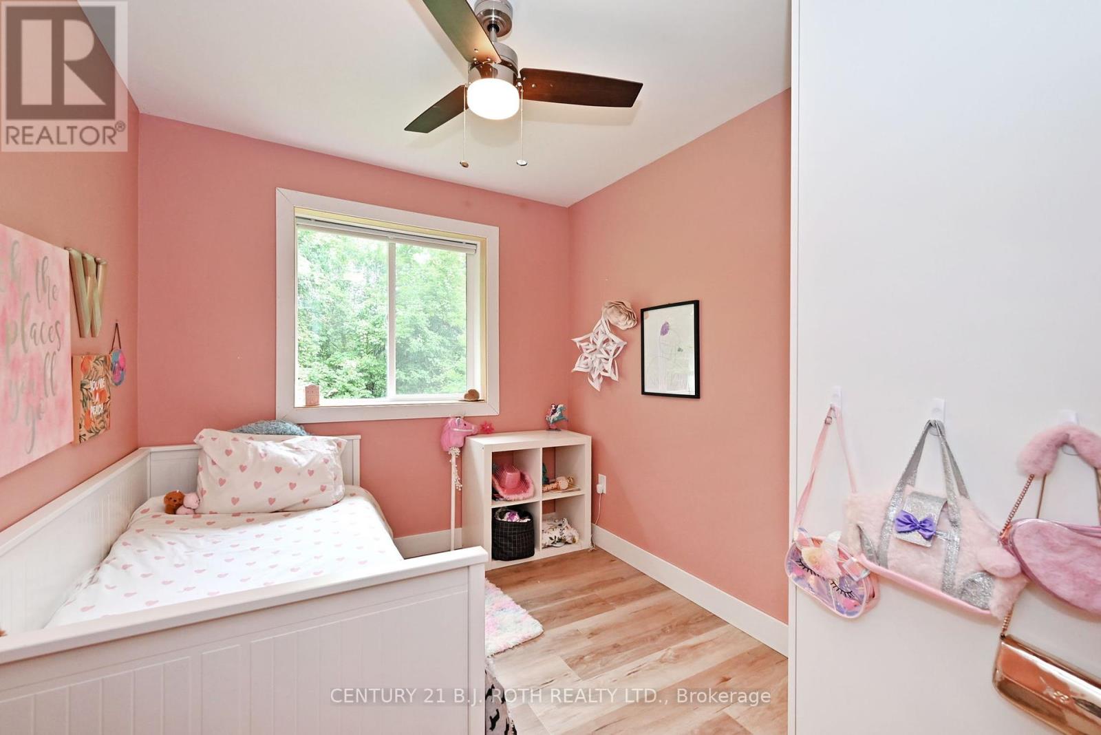 17956 Warden Avenue, East Gwillimbury, Ontario  L0G 1V0 - Photo 28 - N12291391