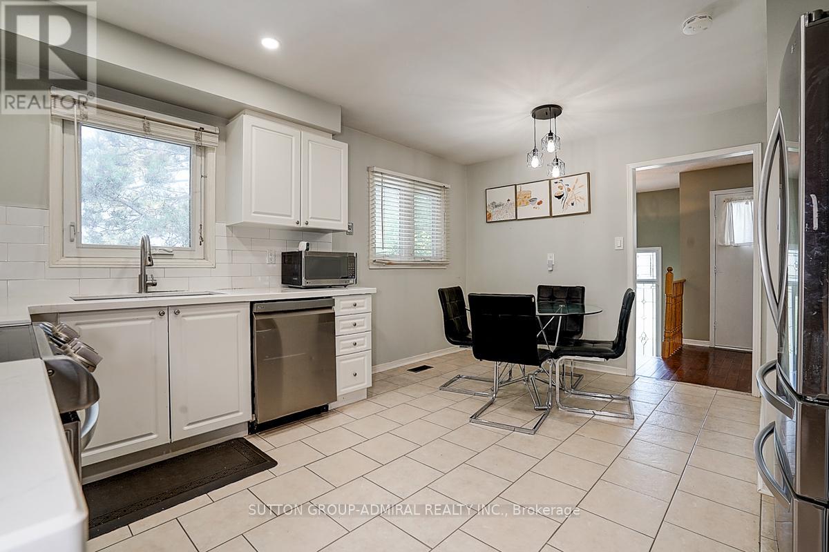 167 Wade Gate, Vaughan, Ontario  L4J 5X7 - Photo 16 - N12291394
