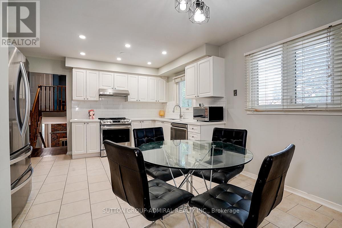 167 Wade Gate, Vaughan, Ontario  L4J 5X7 - Photo 19 - N12291394