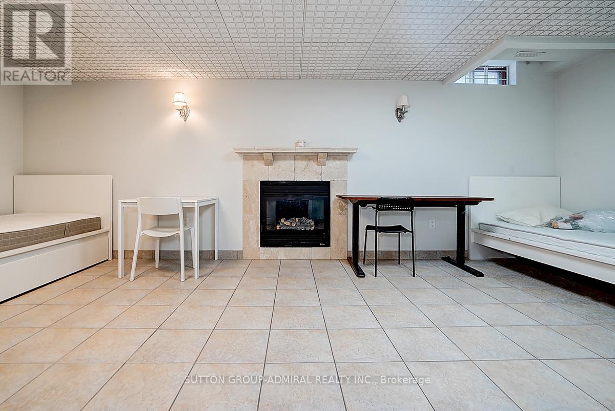 167 Wade Gate, Vaughan, Ontario  L4J 5X7 - Photo 39 - N12291394