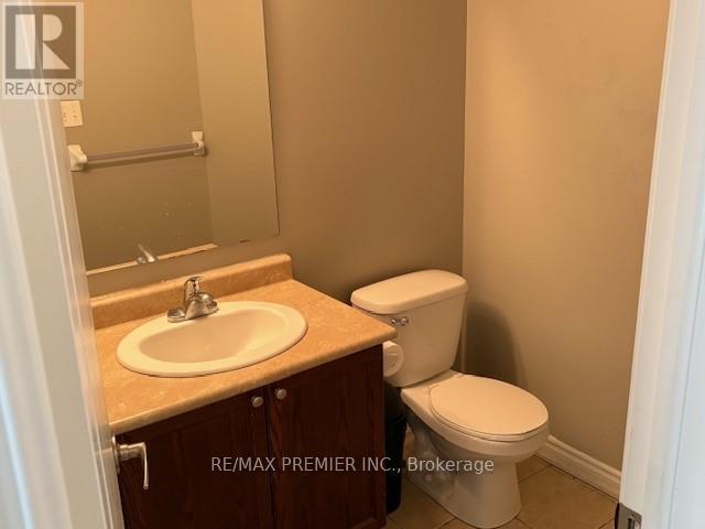25 Southwoods Crescent, Barrie, Ontario  L4N 9P8 - Photo 9 - S12291433