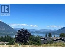 1181 16 Avenue SE, salmon arm, British Columbia