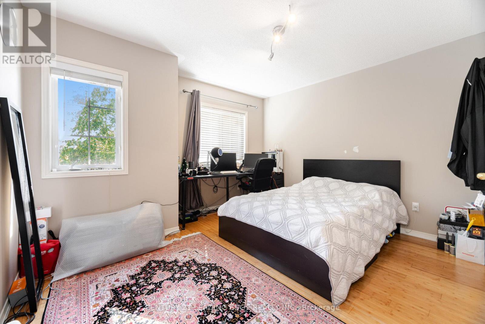 344 Marble Place, Newmarket (Woodland Hill), Ontario  L3X 2R7 - Photo 21 - N12290958