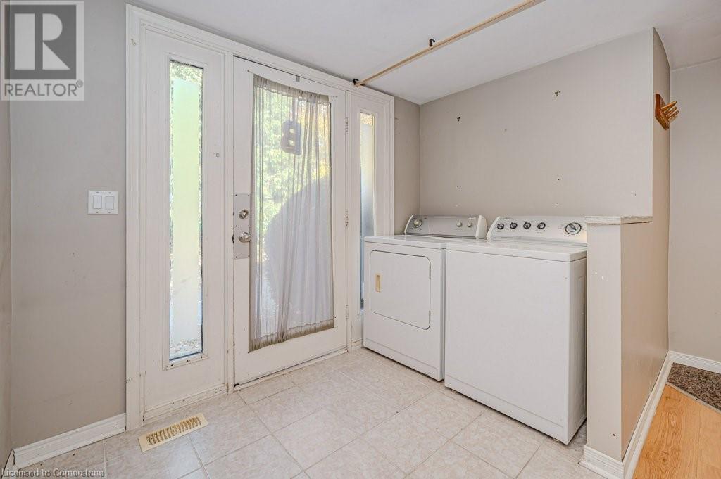 682 Westover Road, Flamborough, Ontario  L8B 1R5 - Photo 19 - 40694343