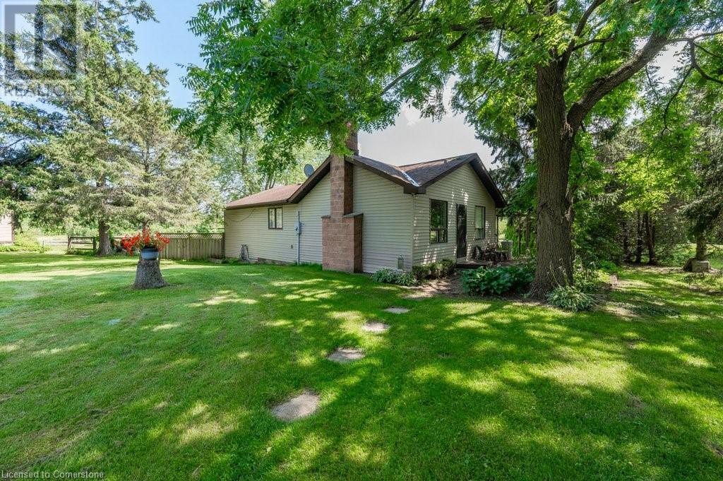 682 Westover Road, Flamborough, Ontario  L8B 1R5 - Photo 27 - 40694343
