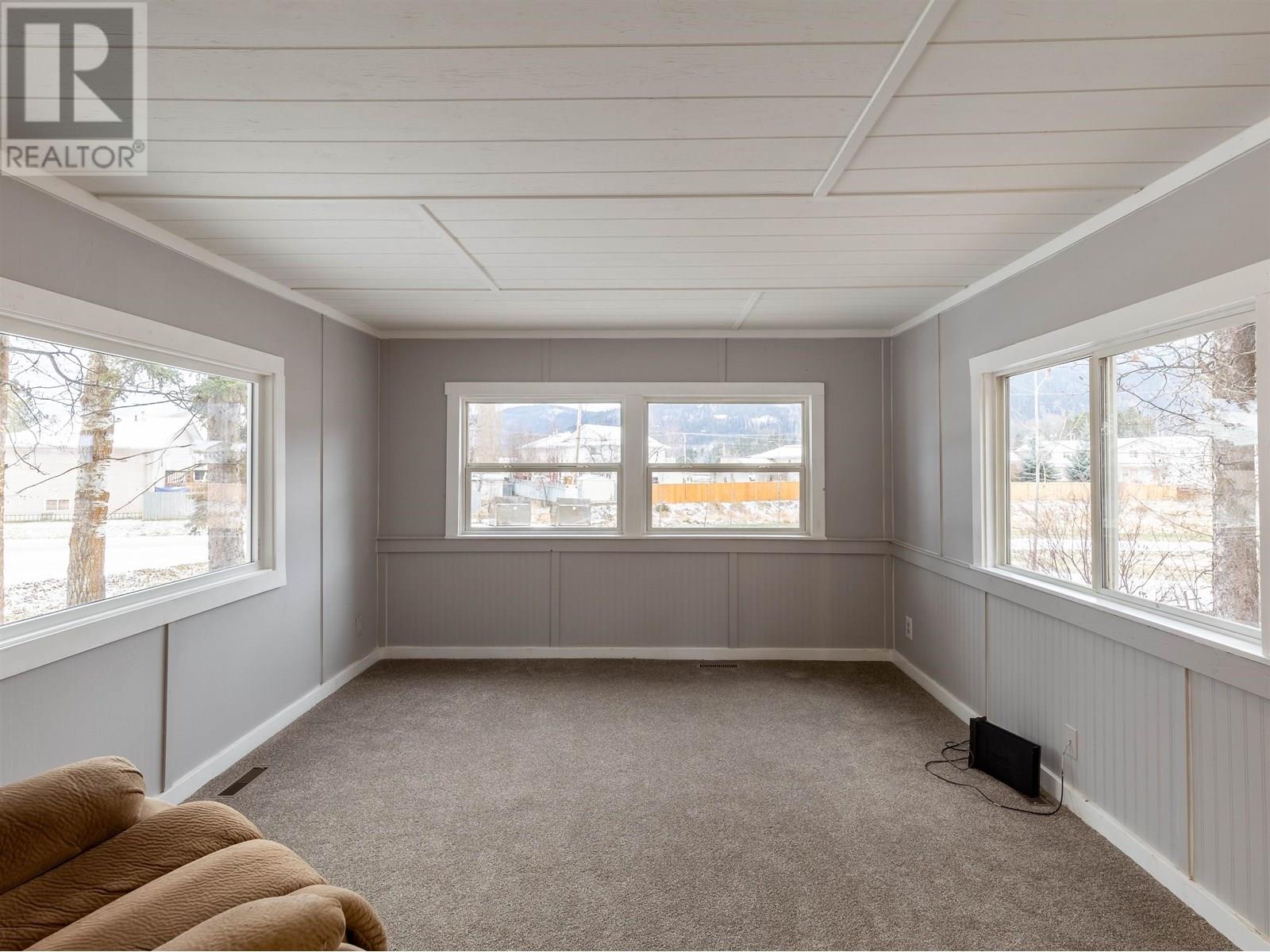 81 4430 16 Highway, Smithers, British Columbia  V0J 2N0 - Photo 2 - R2946233