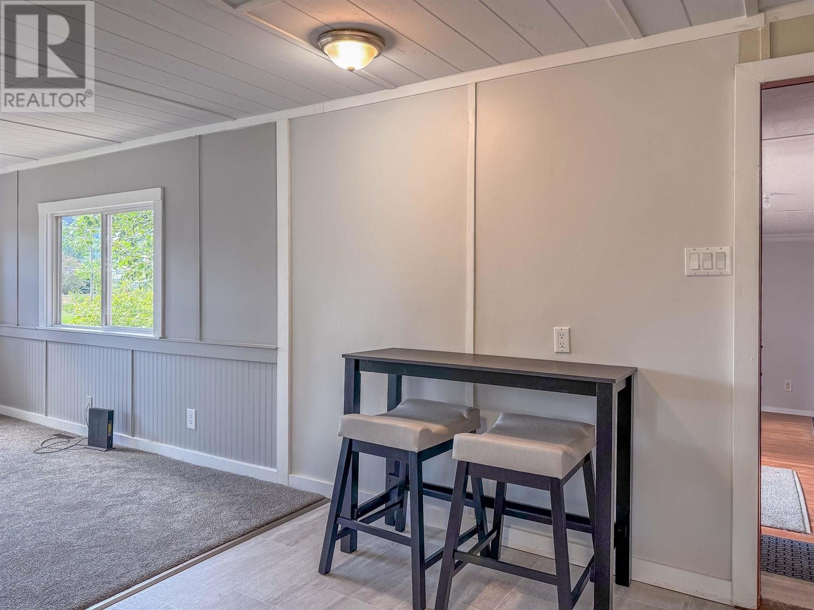 81 4430 16 Highway, Smithers, British Columbia  V0J 2N0 - Photo 14 - R2946233