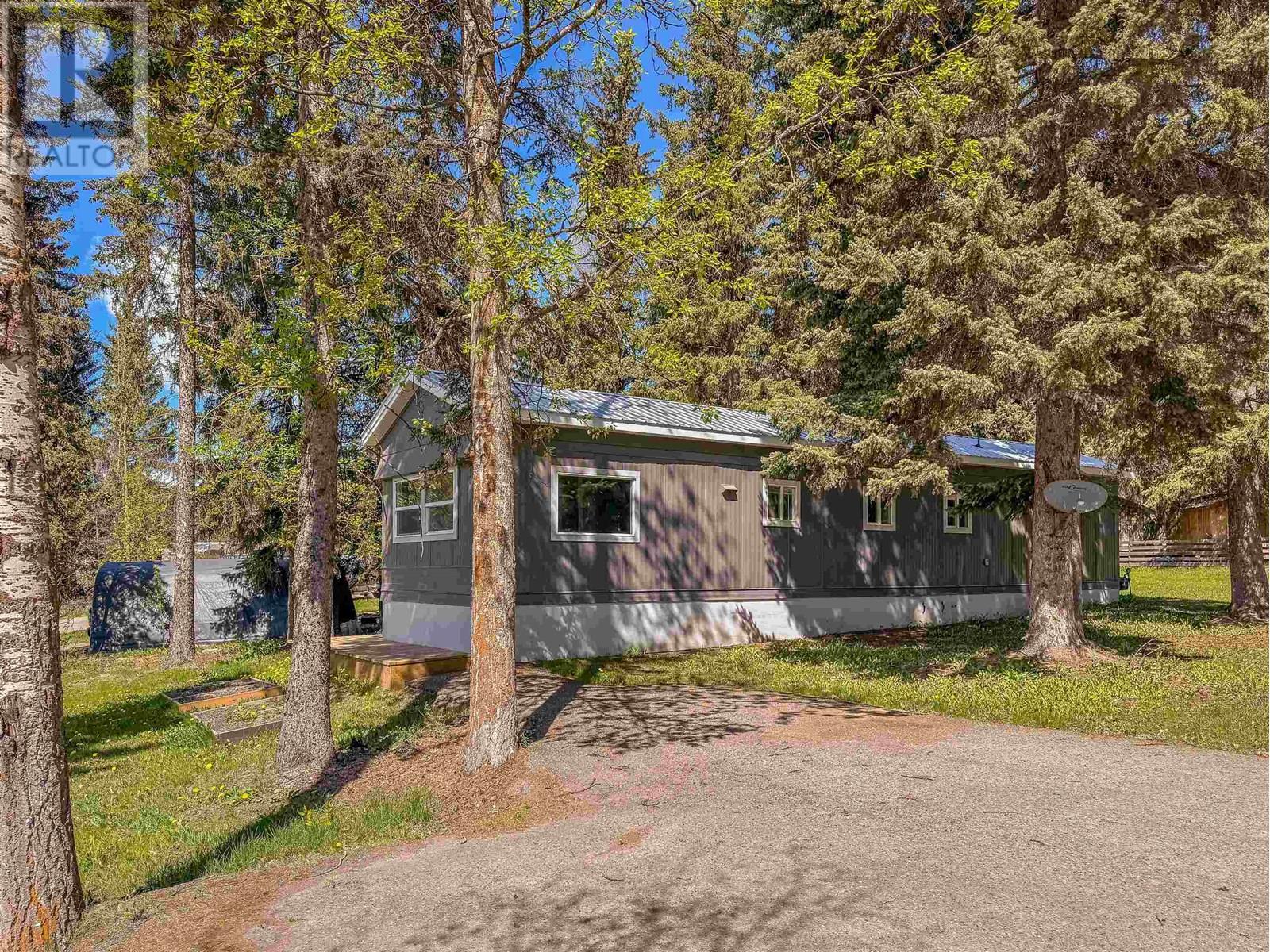 81 4430 16 Highway, Smithers, British Columbia  V0J 2N0 - Photo 28 - R2946233