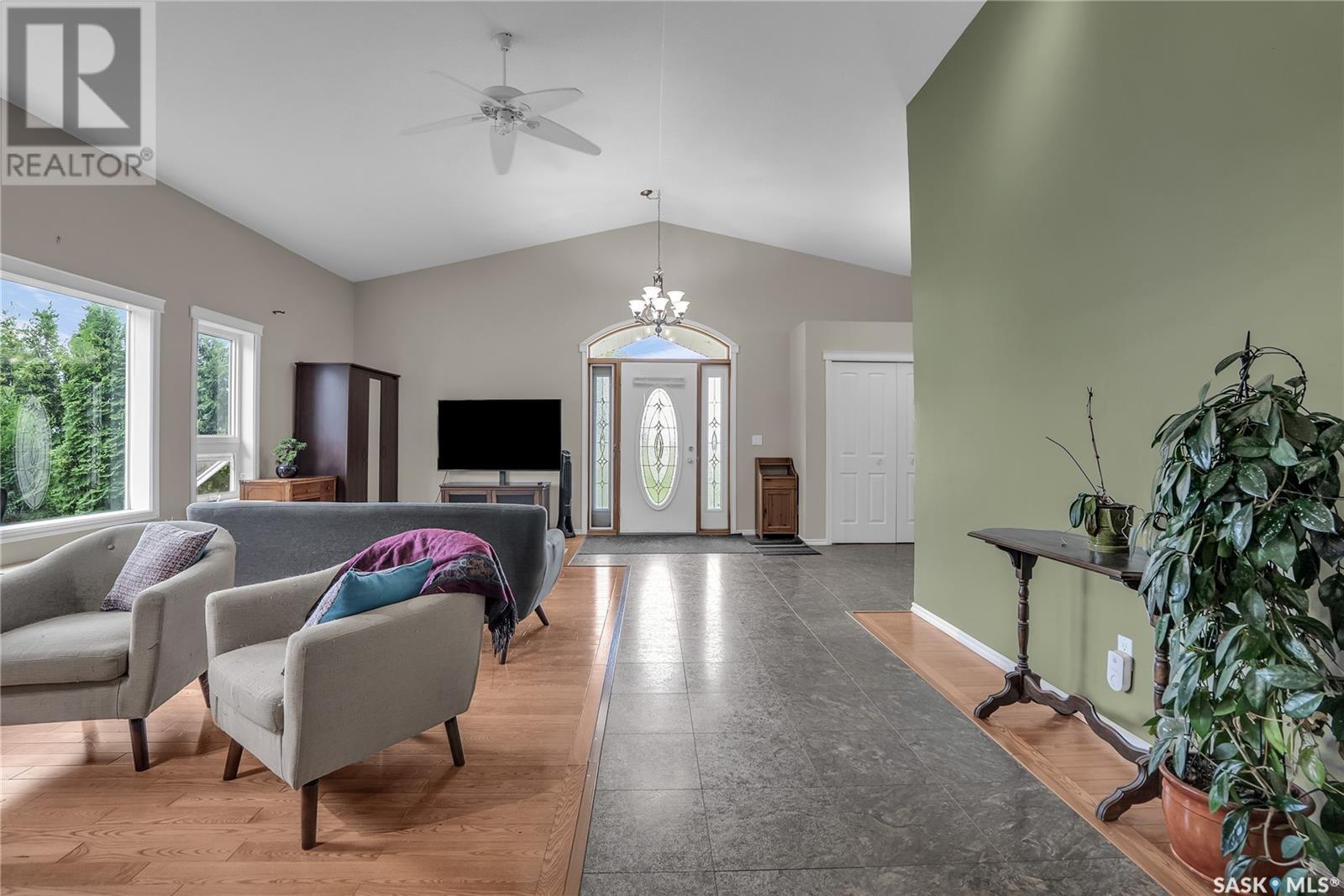 209 New Steinbach Road, Aberdeen Rm No. 373, Saskatchewan  S0K 0A0 - Photo 6 - SK012971