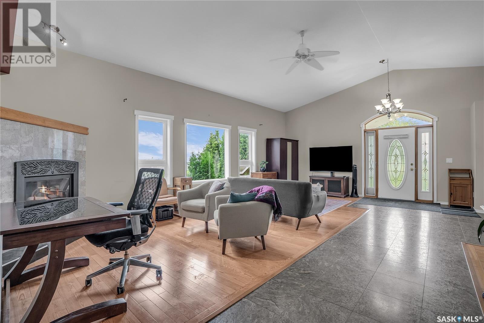 209 New Steinbach Road, Aberdeen Rm No. 373, Saskatchewan  S0K 0A0 - Photo 5 - SK012971