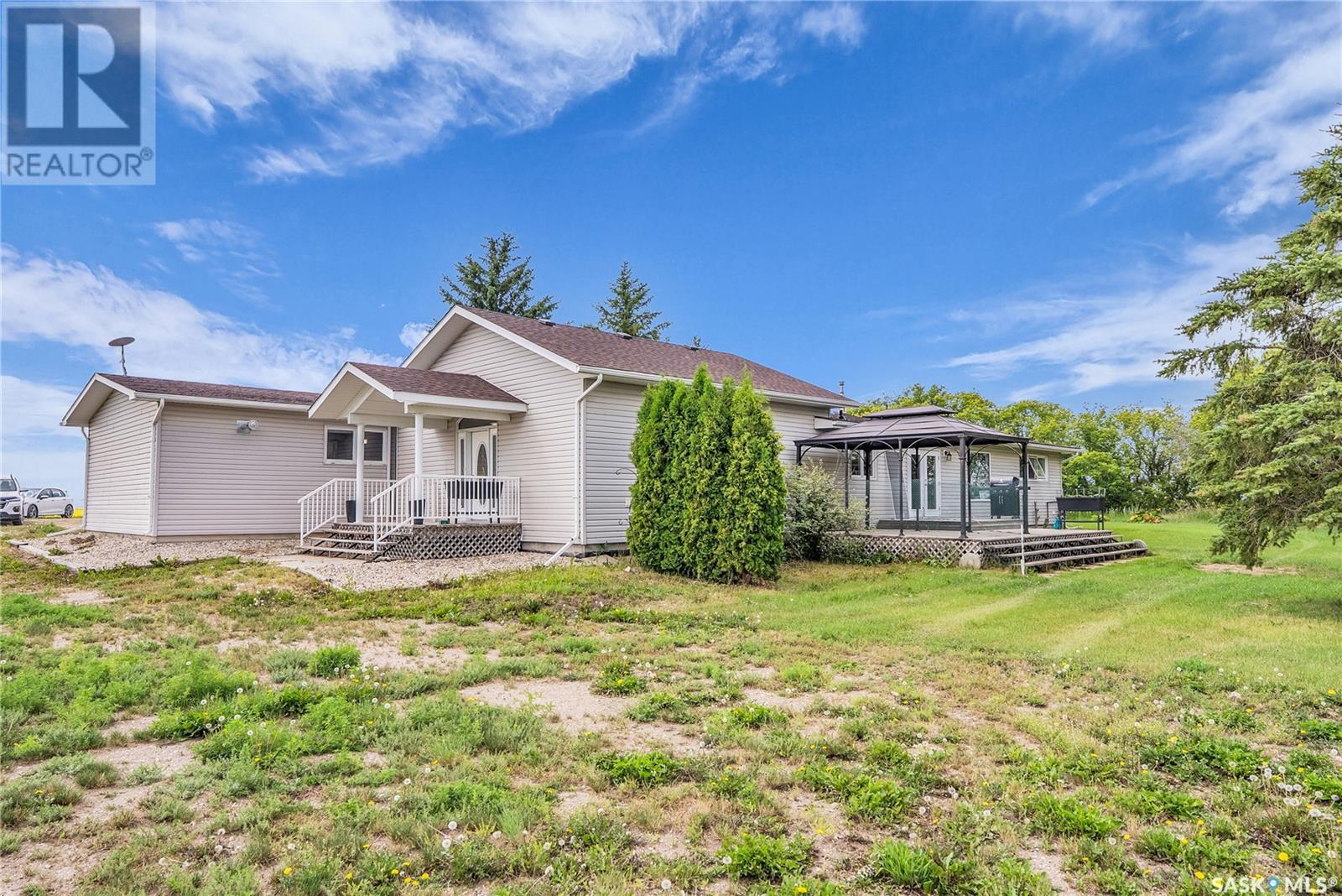 209 New Steinbach Road, Aberdeen Rm No. 373, Saskatchewan  S0K 0A0 - Photo 2 - SK012971