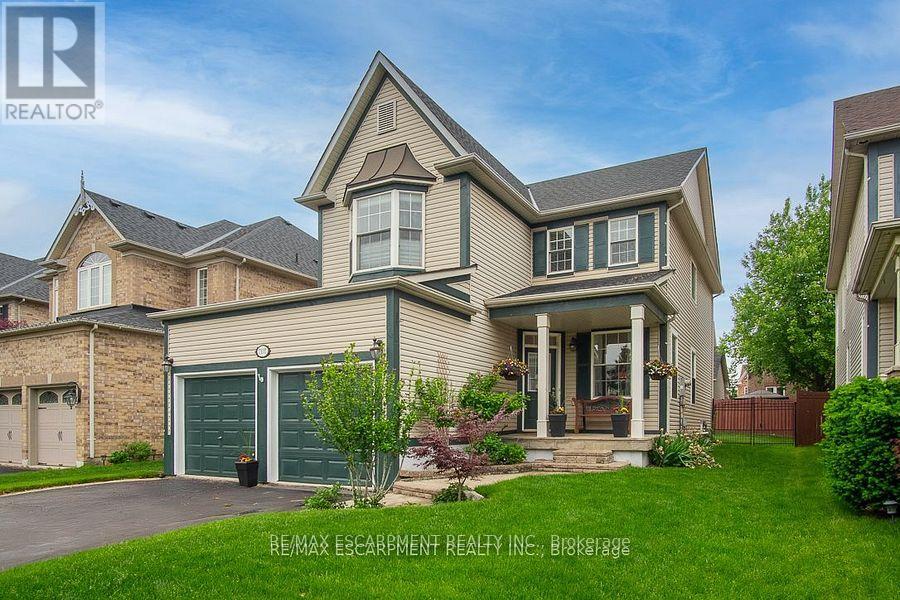 Property at 7107 APPLETREE LANE image 2