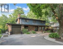 316 FENNELL AVENUE, Hamilton, Ontario