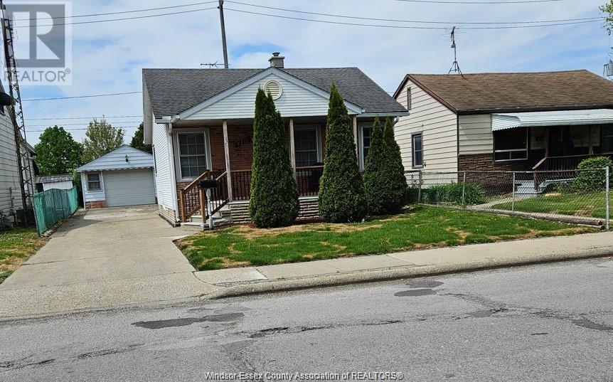 MLS# 25018207: 1709 CENTRAL, Windsor, Canada