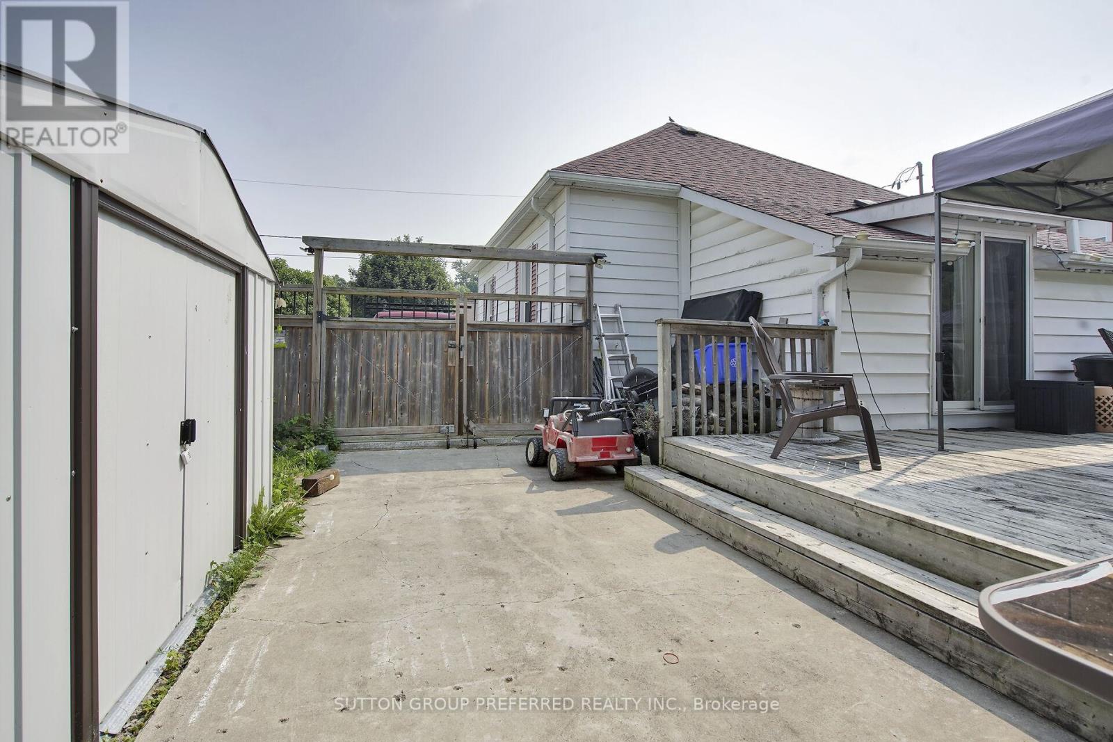254 King Street, Southwest Middlesex, Ontario  N0L 1J0 - Photo 21 - X12291659