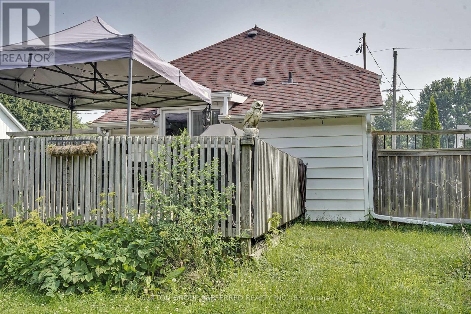 254 King Street, Southwest Middlesex, Ontario  N0L 1J0 - Photo 25 - X12291659