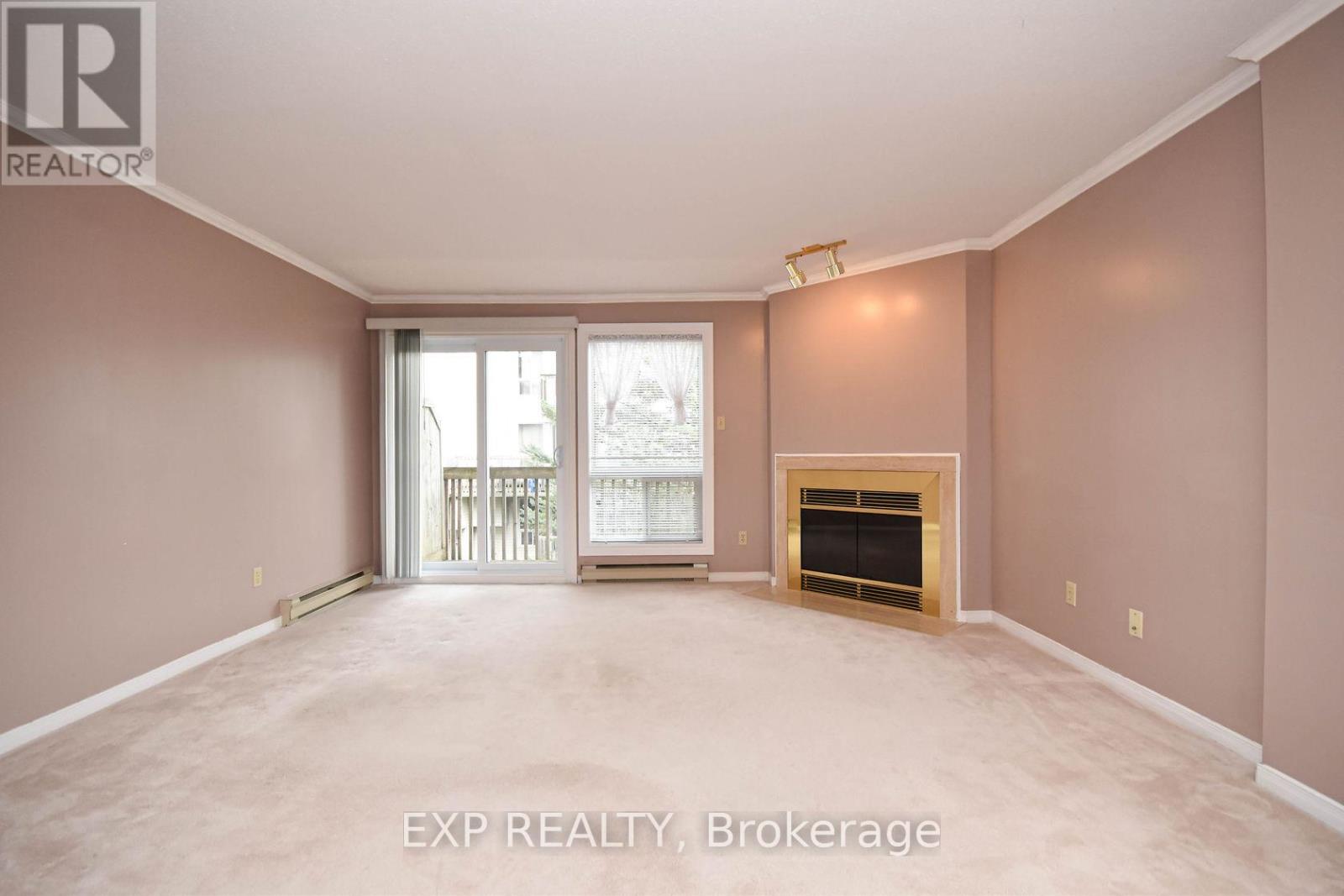 Property at 412 BRISTON PRIVATE image 4