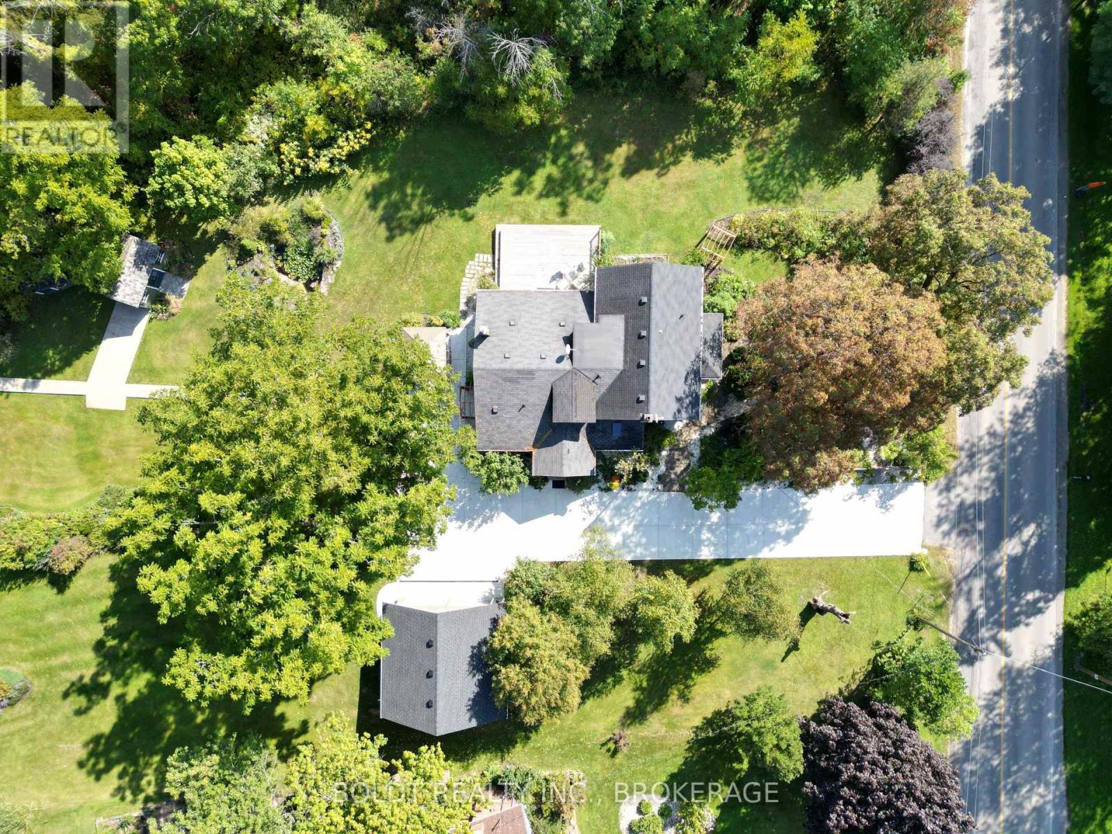 2440 Decew Road, Thorold, Ontario  L0S 1E6 - Photo 40 - X12291689