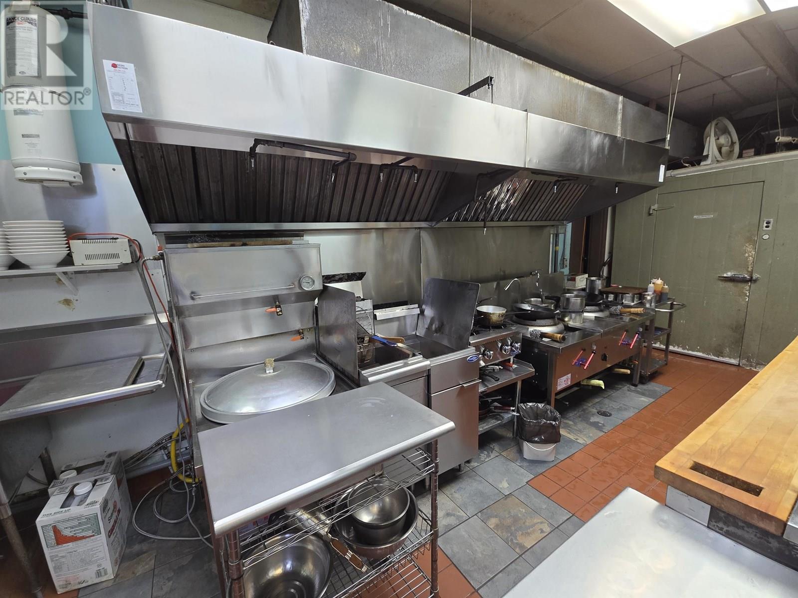 2573 Shaughnessy Street, Port Coquitlam, British Columbia  V3C 3G3 - Photo 2 - C8070838