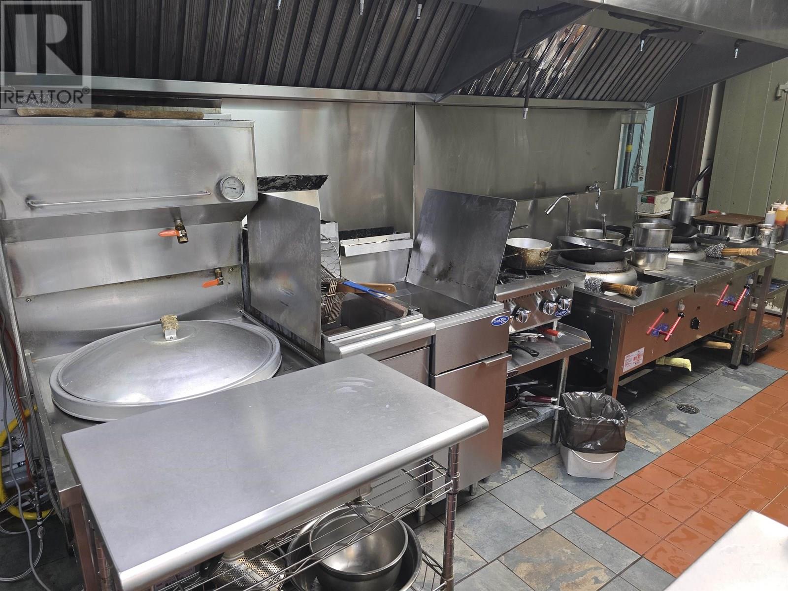 2573 Shaughnessy Street, Port Coquitlam, British Columbia  V3C 3G3 - Photo 4 - C8070838