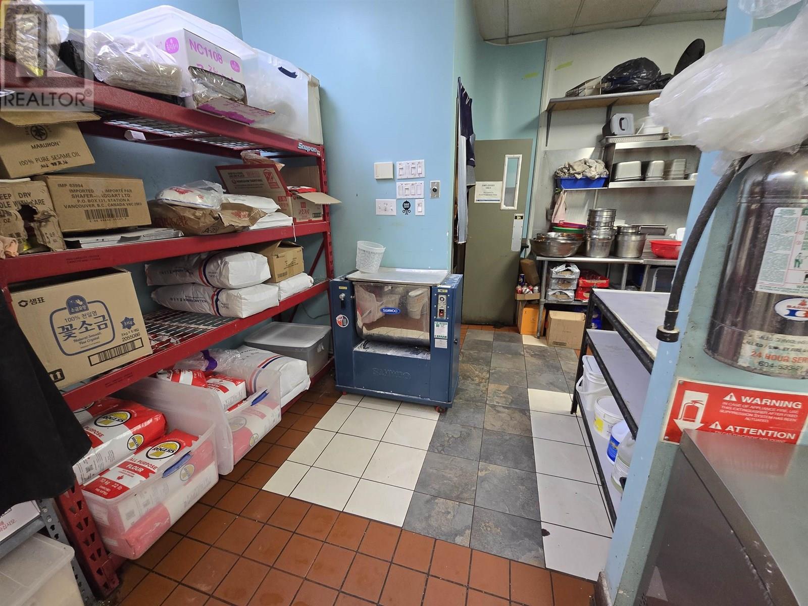 2573 Shaughnessy Street, Port Coquitlam, British Columbia  V3C 3G3 - Photo 13 - C8070838